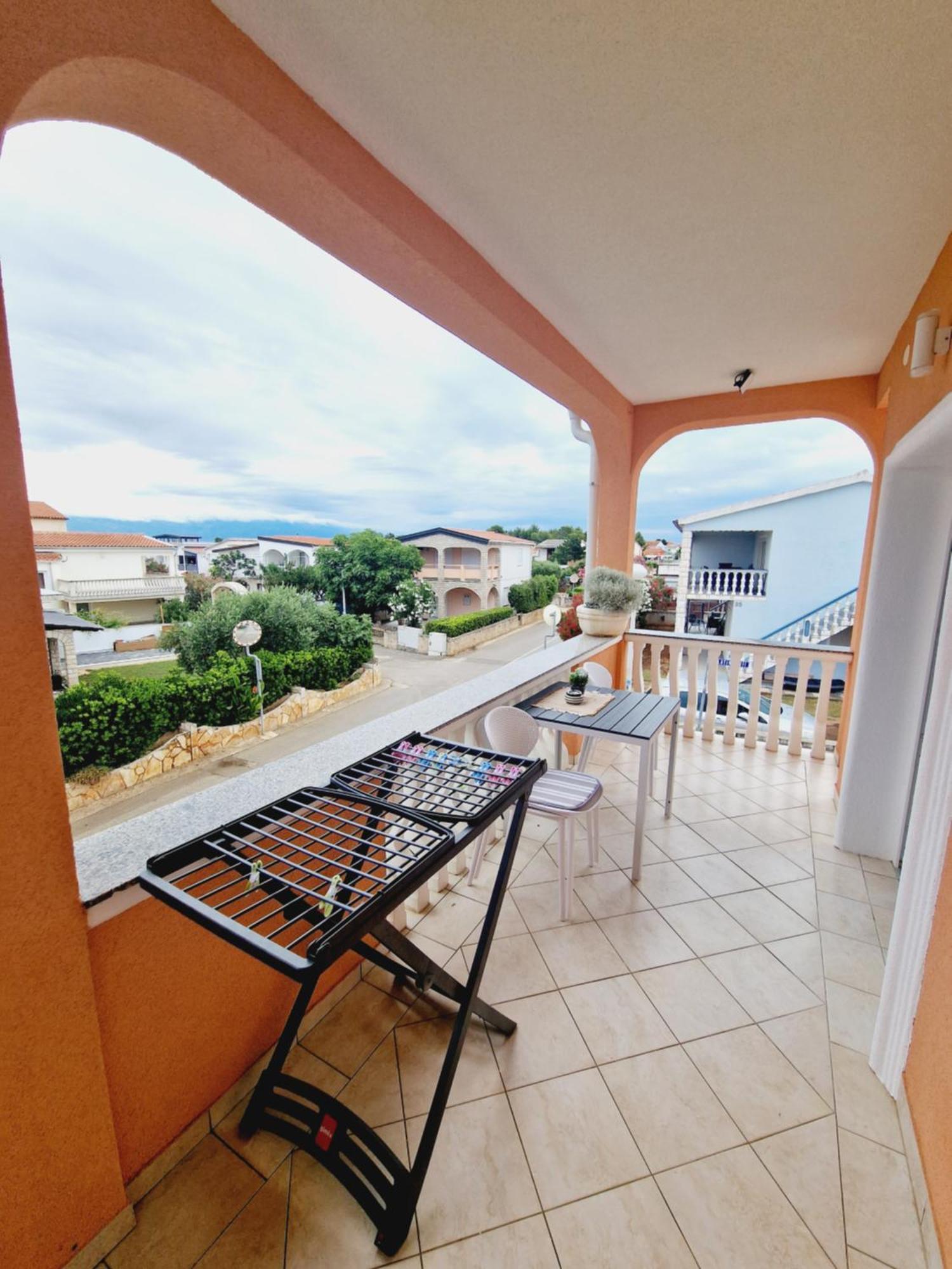 Apartment Melani Vir Exterior photo
